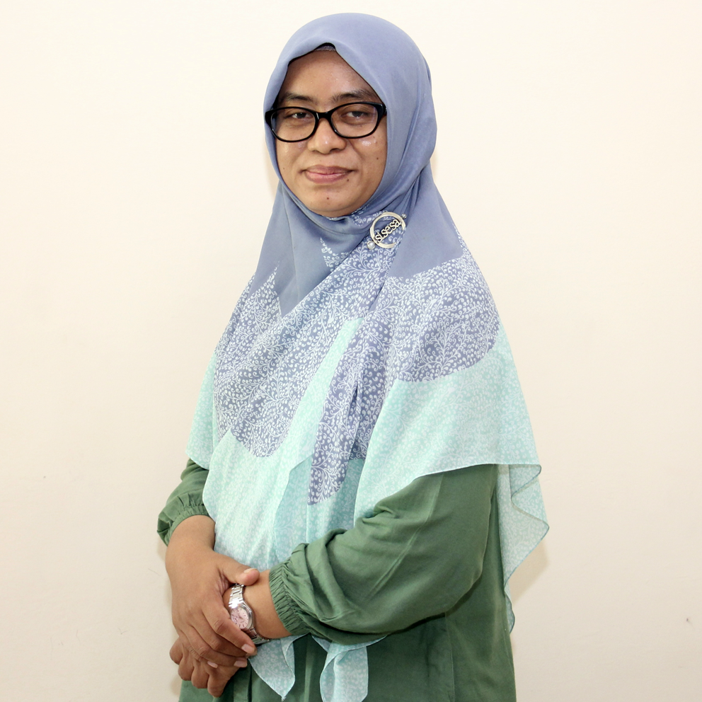 Atik Rahmawati, S.Sos., M.Kesos.