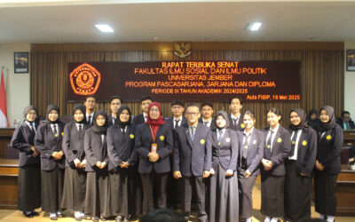 Rapat Terbuka Senat FISIP UNEJ: Lepas Mahasiswa Pascasarjana, Sarjana, dan Diploma