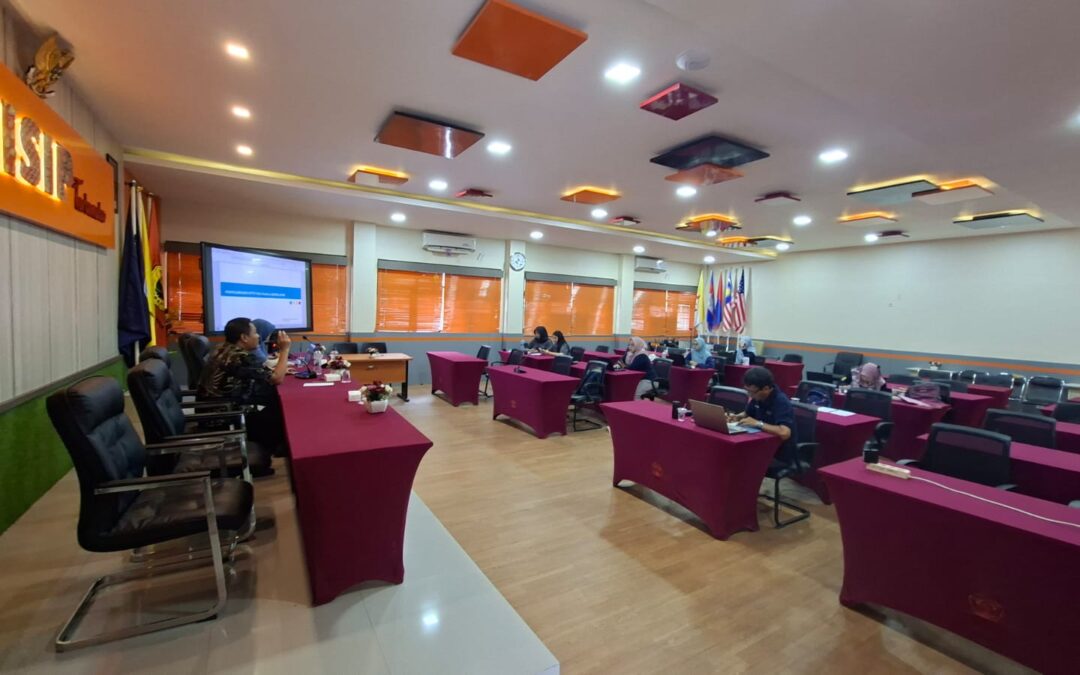 Adaptasi Tren Pariwisata, D3 Usaha Perjalanan Wisata FISIP Unej Gelar Workshop Pemutakhiran Kurikulum