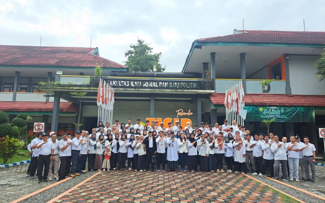 Perkuat Kedisiplinan Awal Tahun, FISIP Gelar Apel Pagi Perdana di Tahun 2026