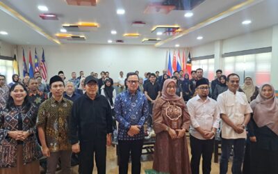 Bukan Sekadar Panggung Politik: Bima Arya dan Gus Fawait Bedah Seni Kepemimpinan di Unej