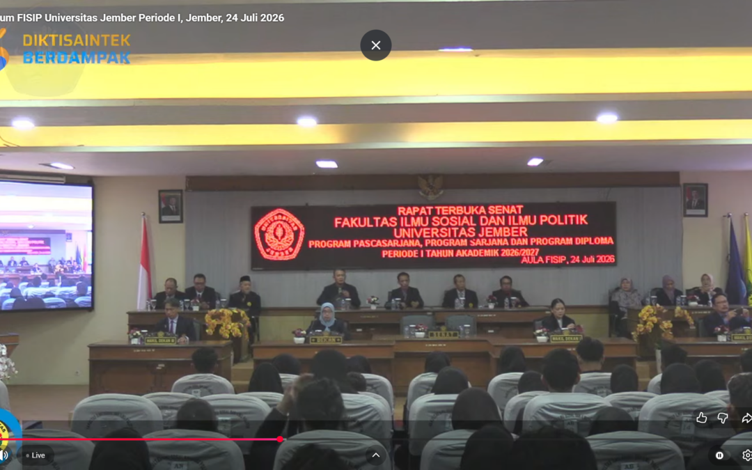 FISIP UNEJ Lepas 76 Calon Wisudawan: 32 Raih Predikat Cumlaude, Ajeng Anggraini Sabet IPK Tertinggi 3,96
